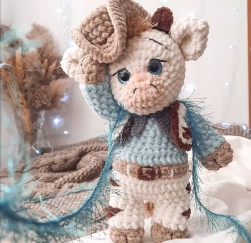 Бычок Ковбой (Лариса Елисеева)