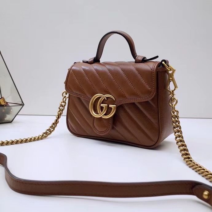 Gucci Marmont GG 20x15x8 cm