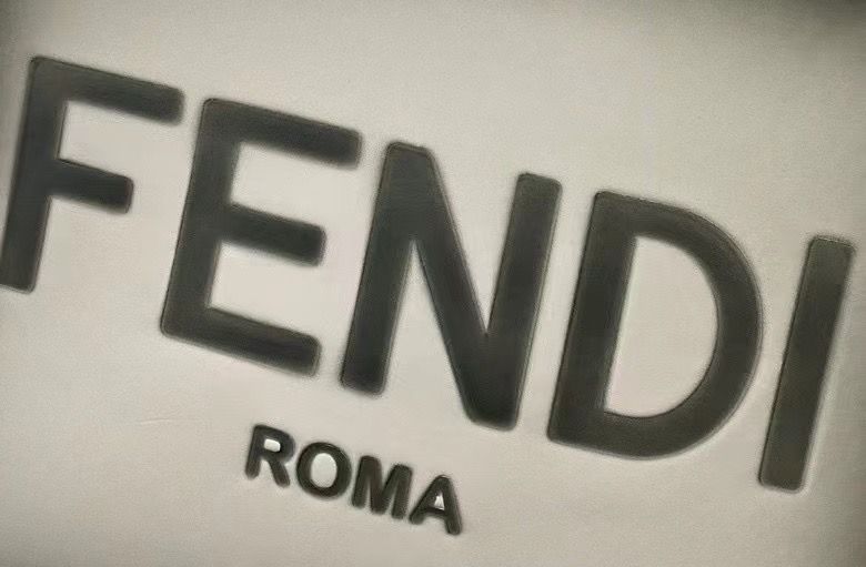 FENDI SUNSHINE 40x37x17 cm