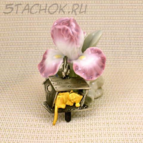 Брошь "Котик спит в скворечнике" (AJC США)