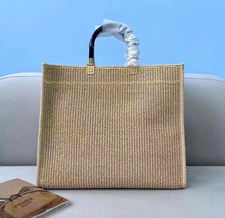 Fеndi Sаshinе 36x32x13 cm