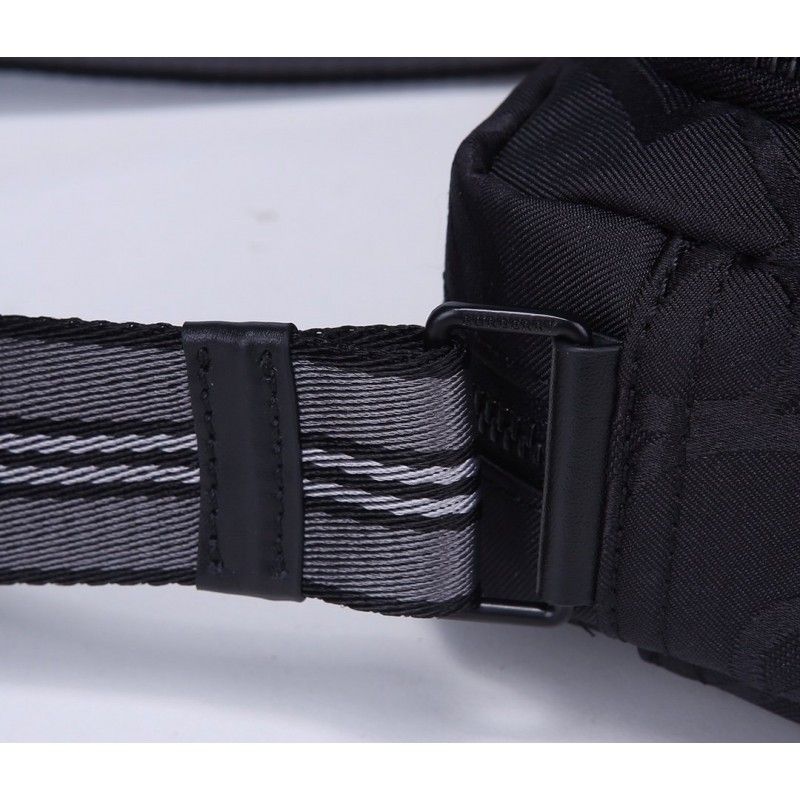 Burberry 22,5*8,2*14,5 cm