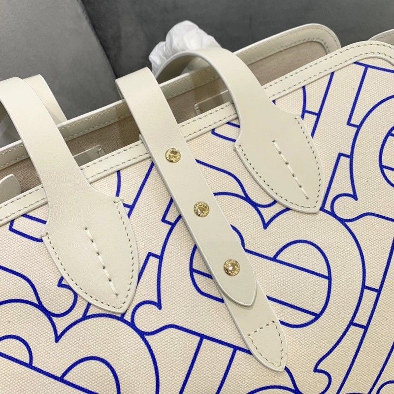 Сумка Burberry 31X35X18CM