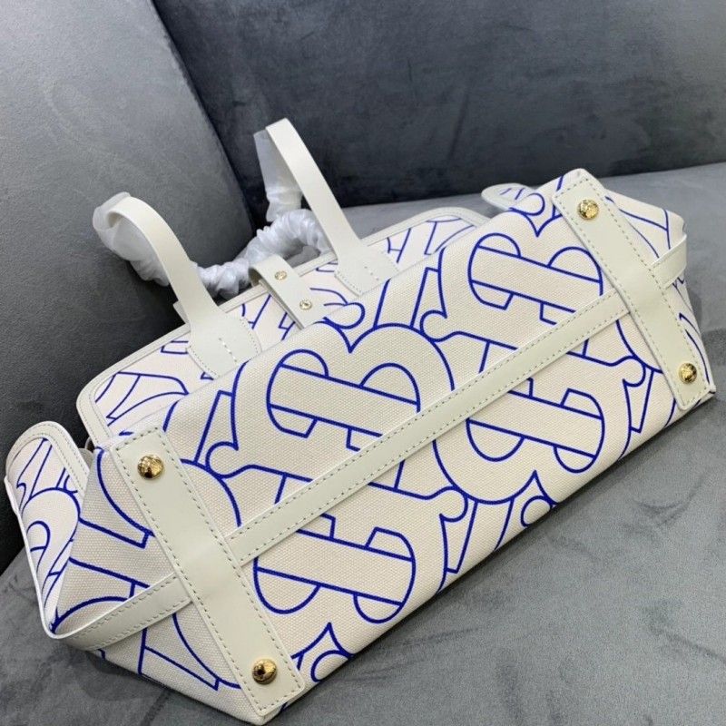 Сумка Burberry 31X35X18CM