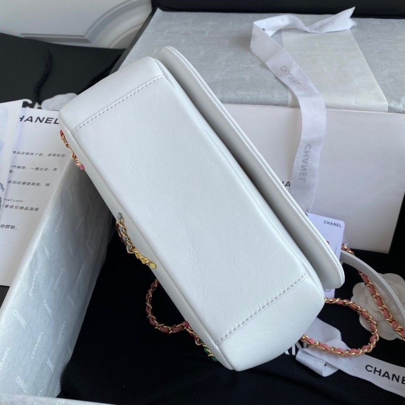 CHANEL Small Flap Bag 22*15.5*9 cm