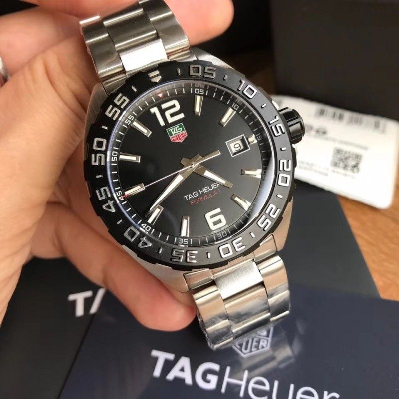 Часы TAG HEUER