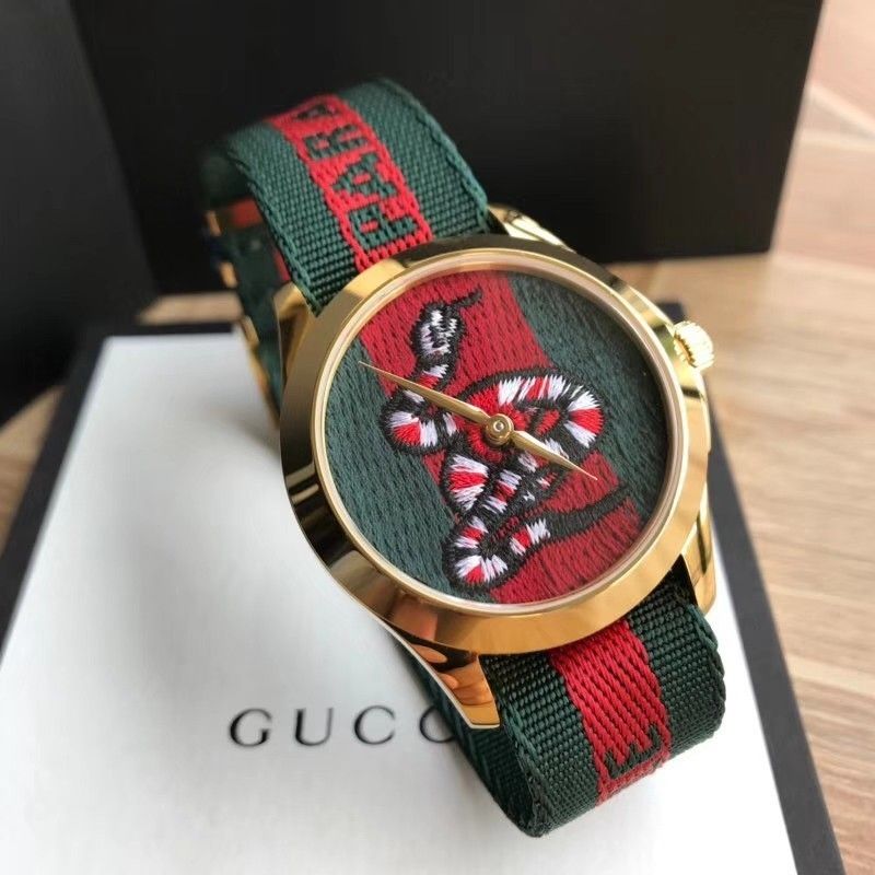 Часы GUCCI