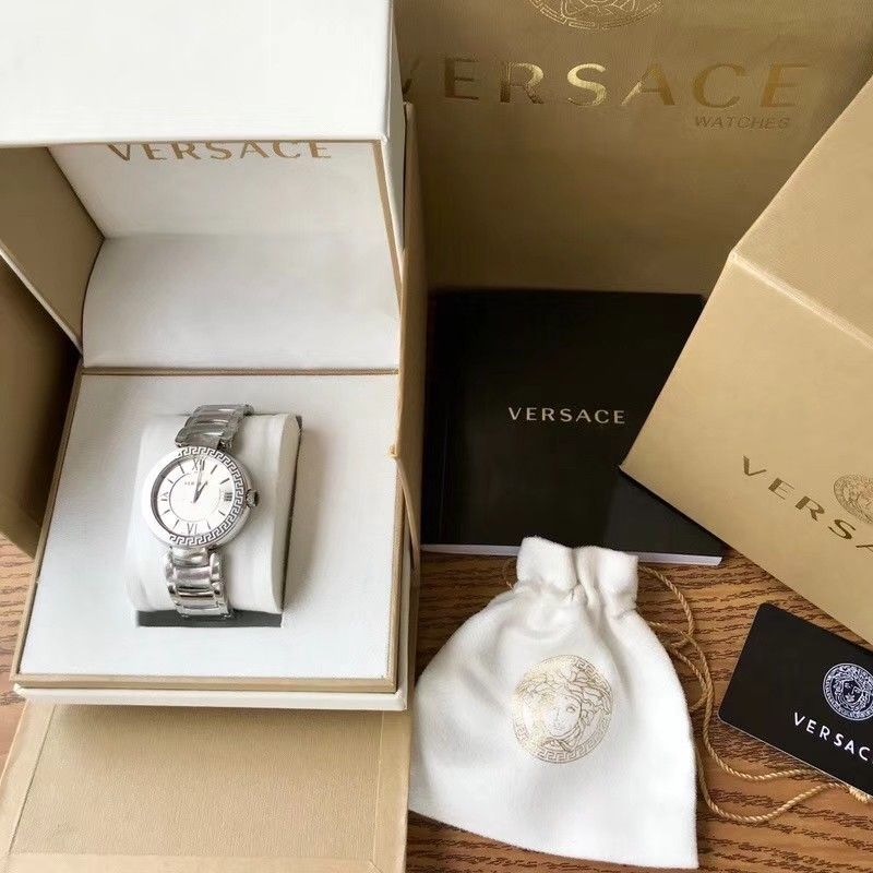 Часы VERSACE
