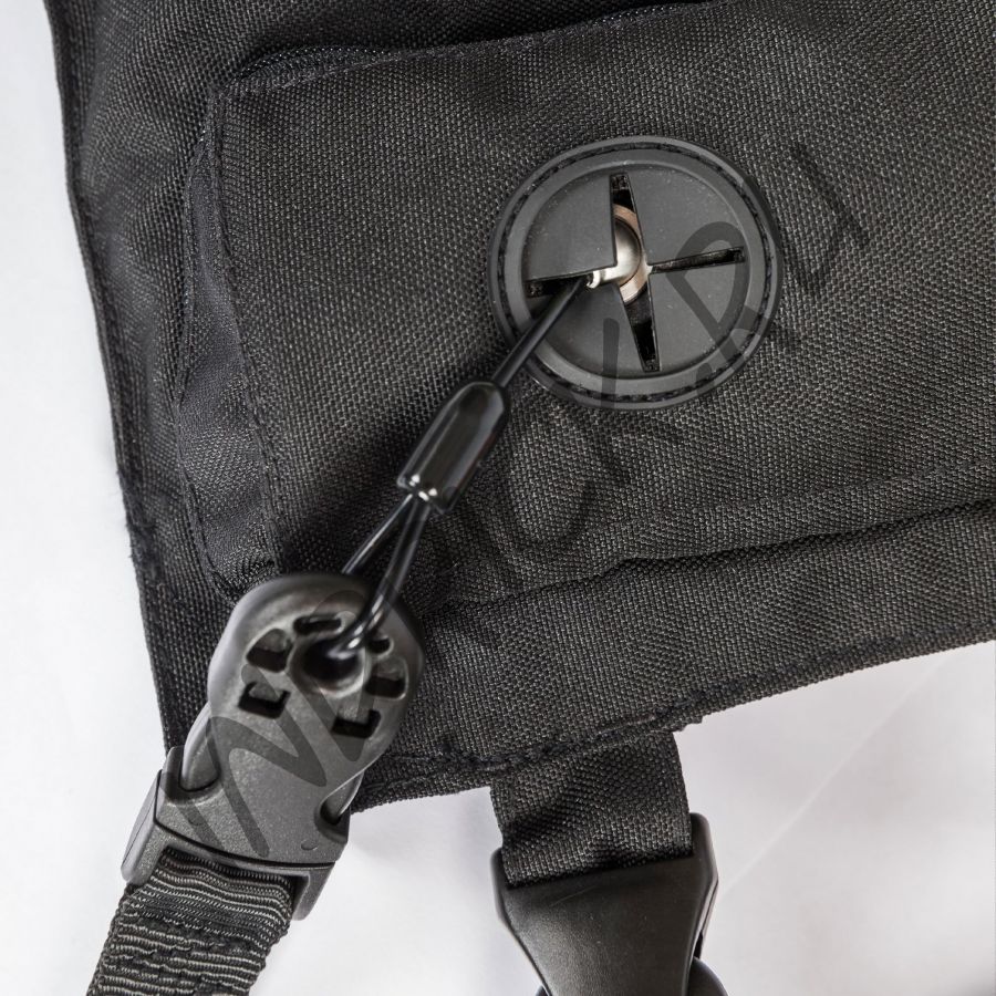 Защитный жилет - воздушная подушка безопасности Back on Track EQ3 Spark Air Vest