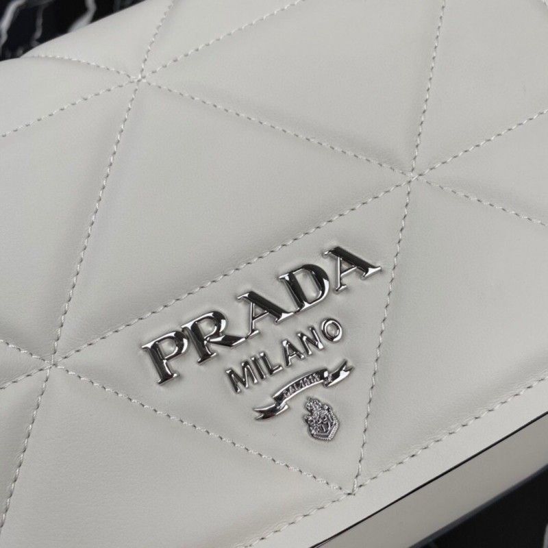PRADA 23*18*5  cm