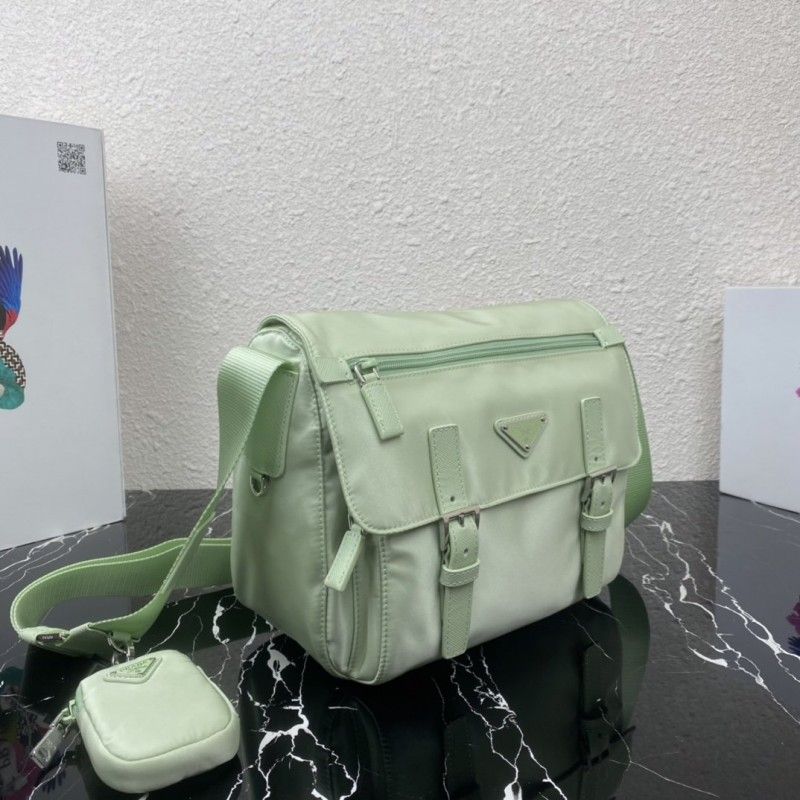 PRADA 27*20,5*12 cm