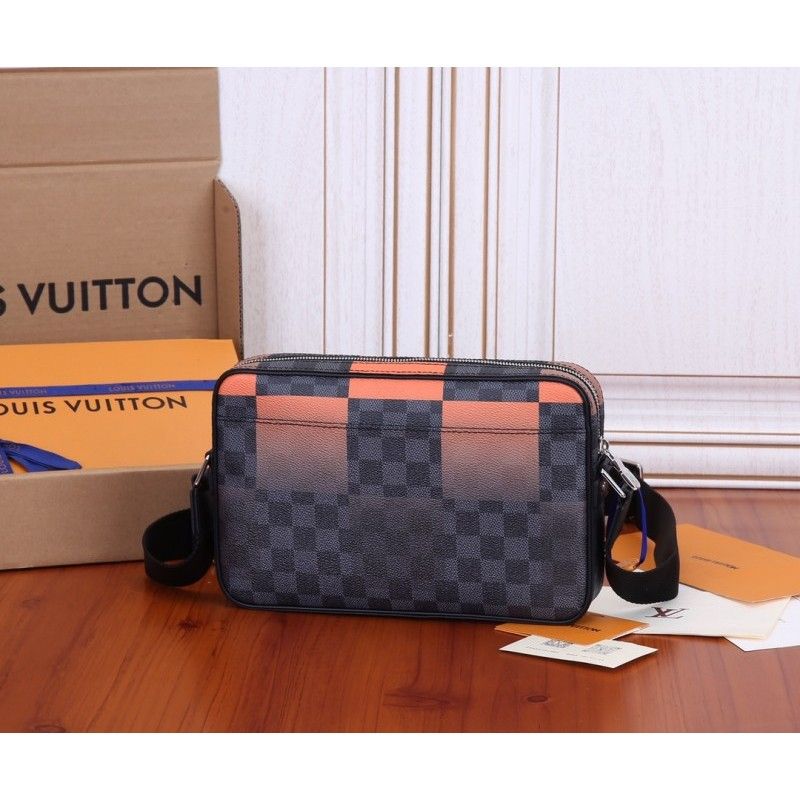 Сумка мессенджер Louis Vuitton 26*17*5 cm