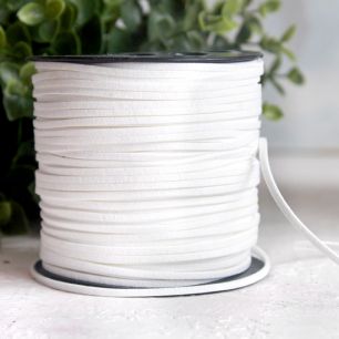 Шнур замшевый 2,5*2 мм. белый, 1 м.п.
