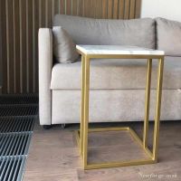 White Marble and Gold Metal Side Table, мраморный приставной столик, столик из беловго мрамора