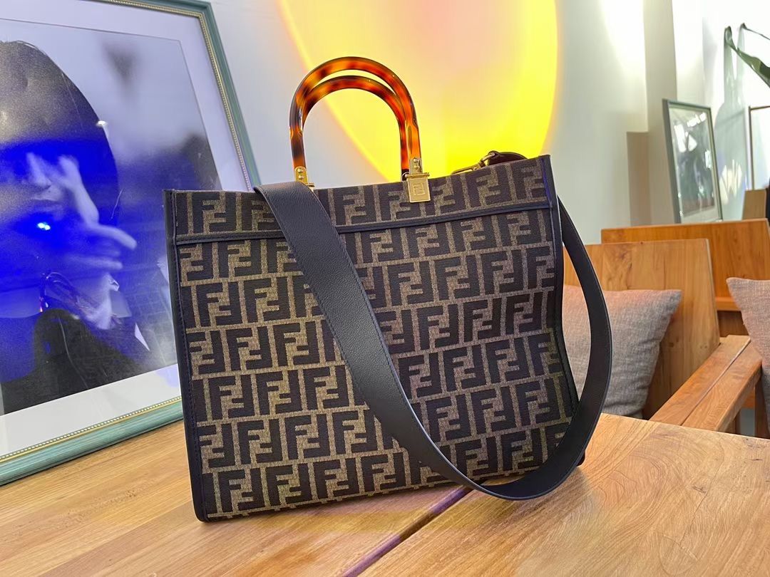 Сумка шоппер FENDI 35 cm