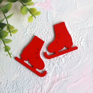 Деревянное украшение - Коньки красные 5*4,5 см. (5 пар)