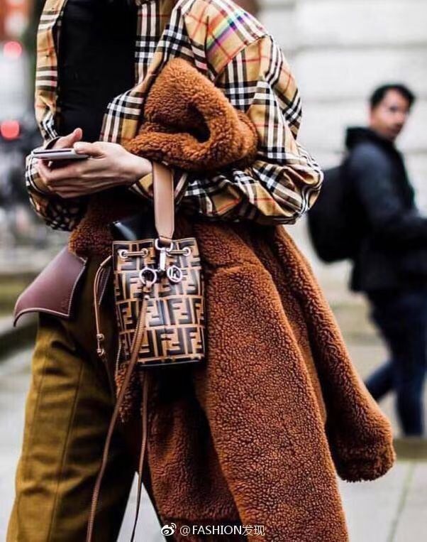 Fendi Mon Tresor Mini 18x12x10 cm