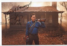 Автограф: Брюс Кэмпбелл. Эш против Зловещих мертвецов / Ash vs Evil Dead