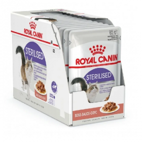 Влажный корм для стерилизованных кошек Royal Canin Sterilised кусочки в соусе 28 шт. х 85 г