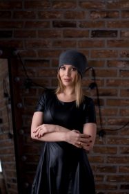 Кашемировая мягкая классическая тонкая шапка-бини "Джерси"  ,темно серый цвет Jersey Hat Mid grey