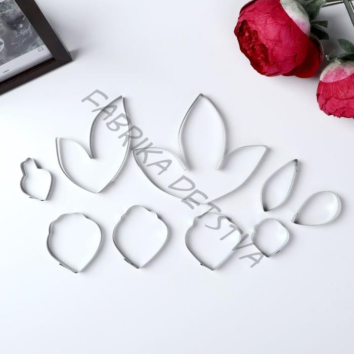 Форма для вырубки (каттер) "Пион" К-0006 (набор 9 деталей)