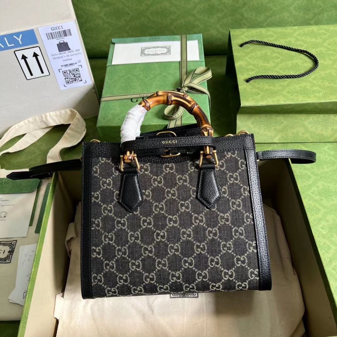 Gucci Diana 28 cm