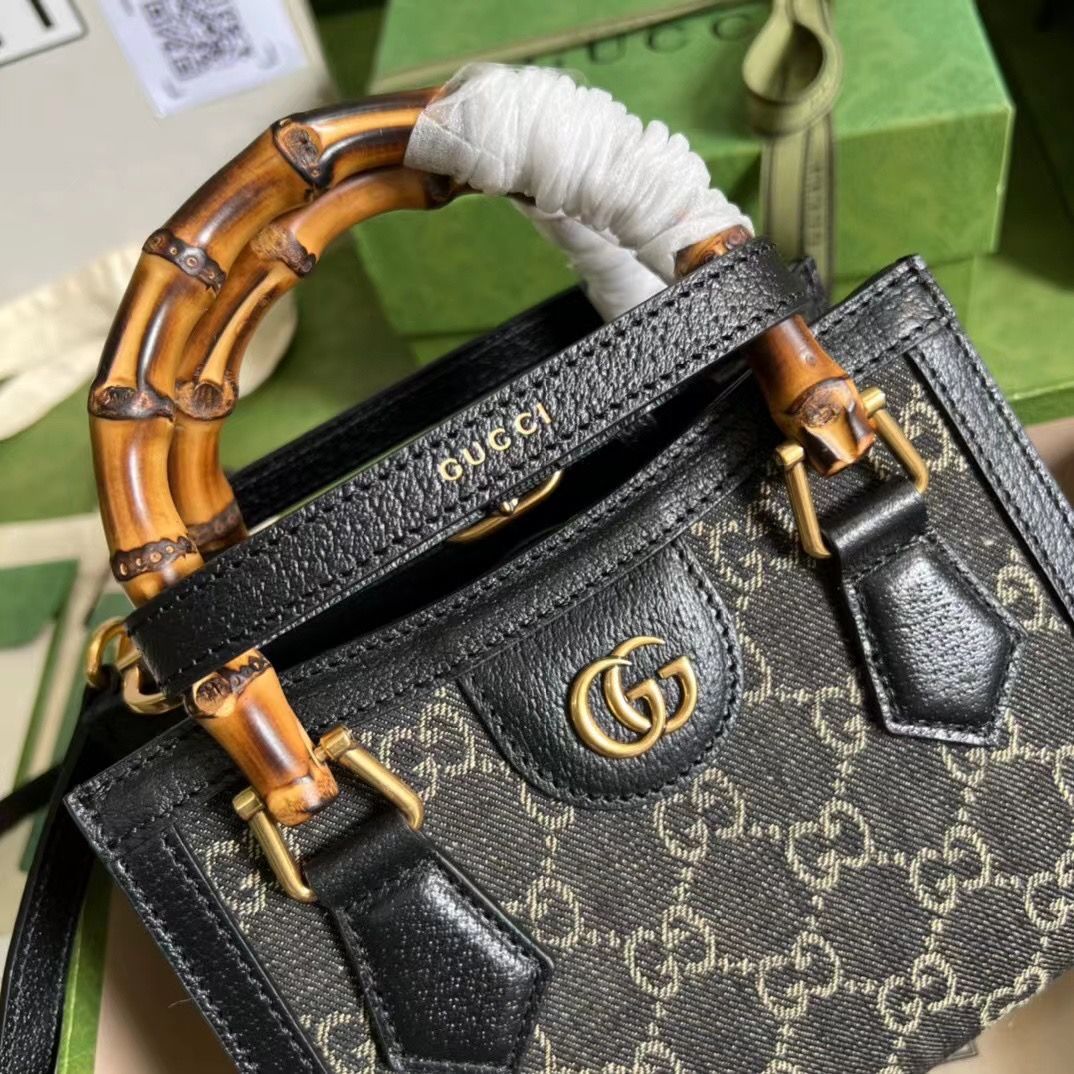Gucci Diana 20 cm
