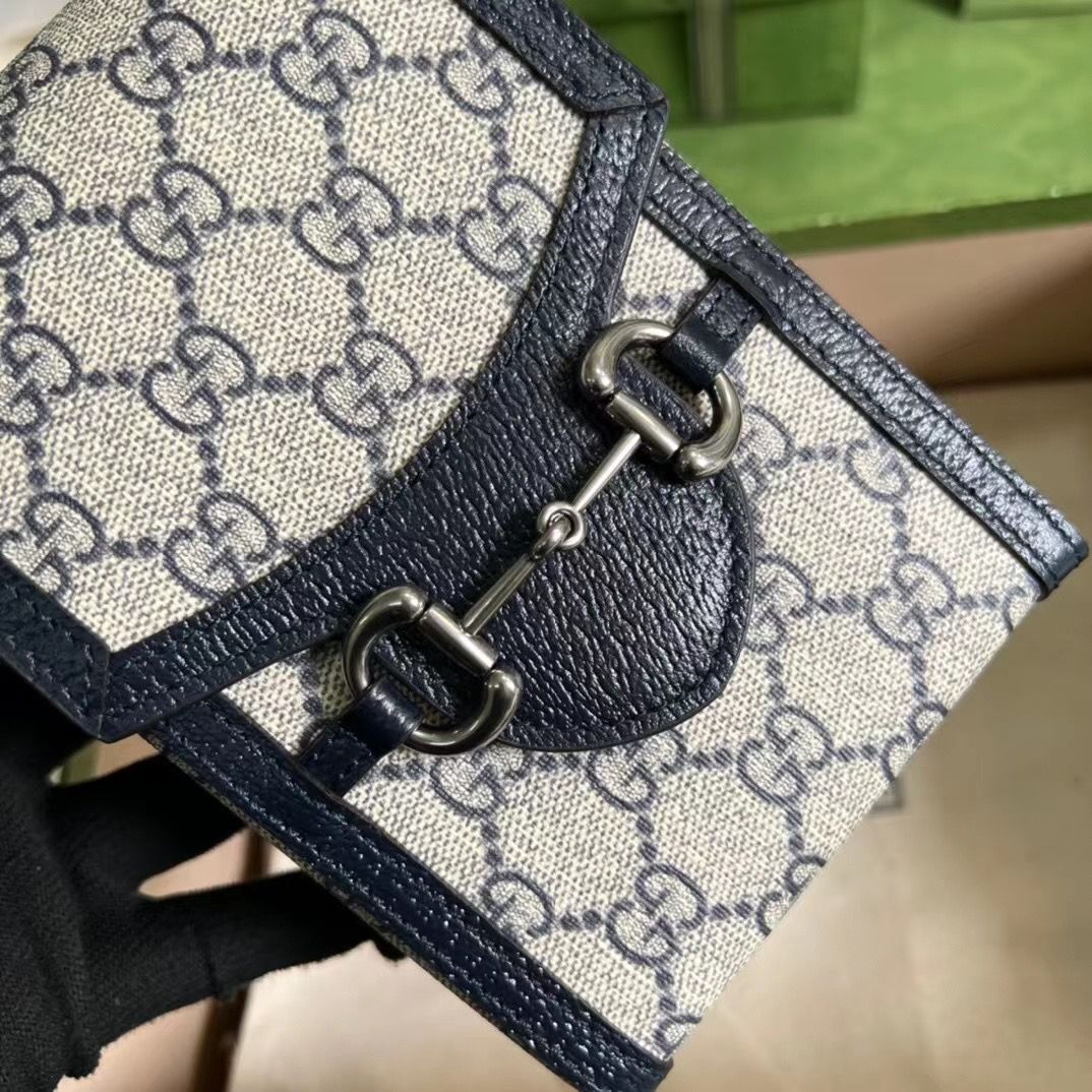 Сумка Gucci для смартфонов