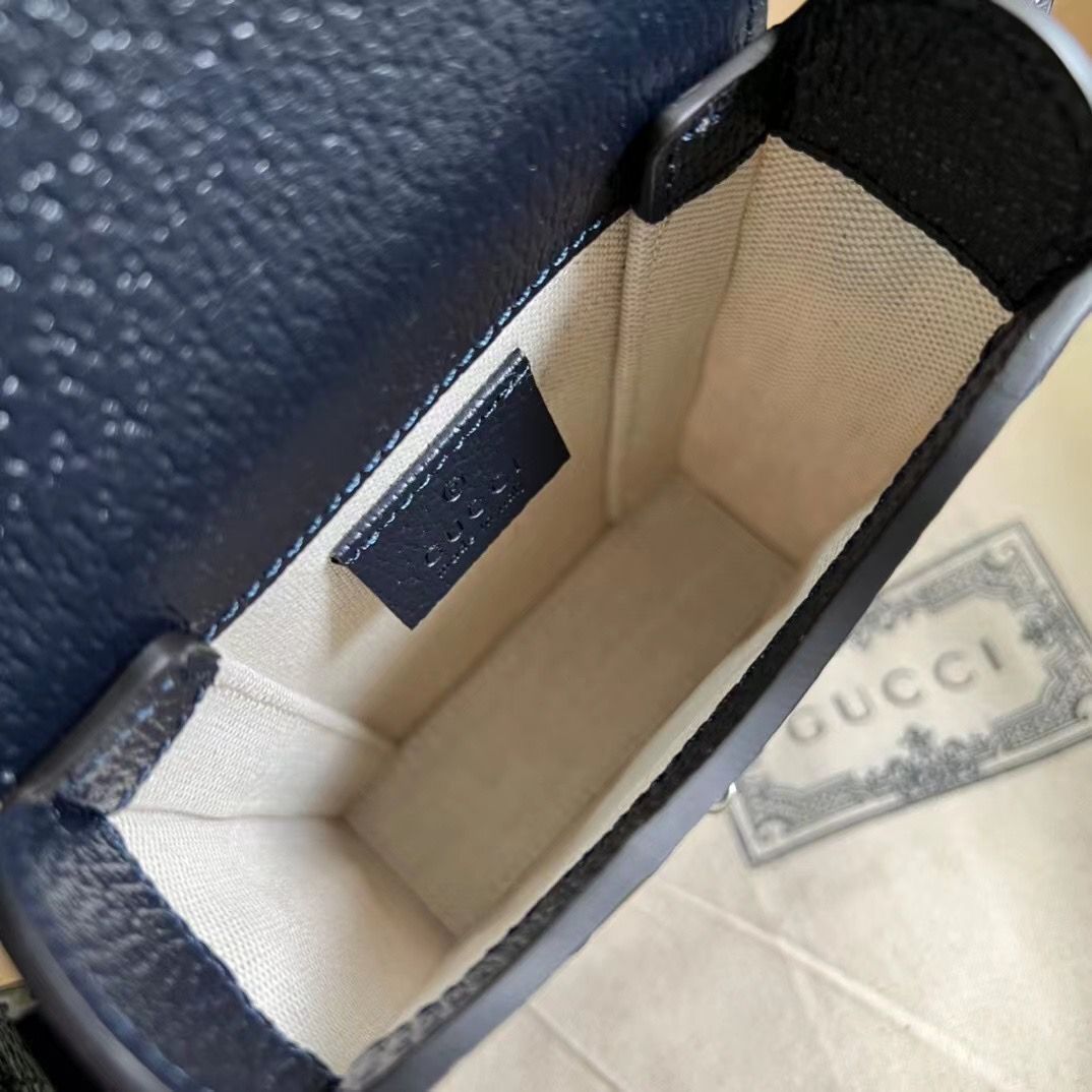 Сумка Gucci для смартфонов