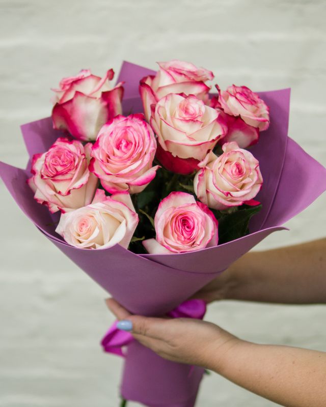 Букет из 9 роз 50 см