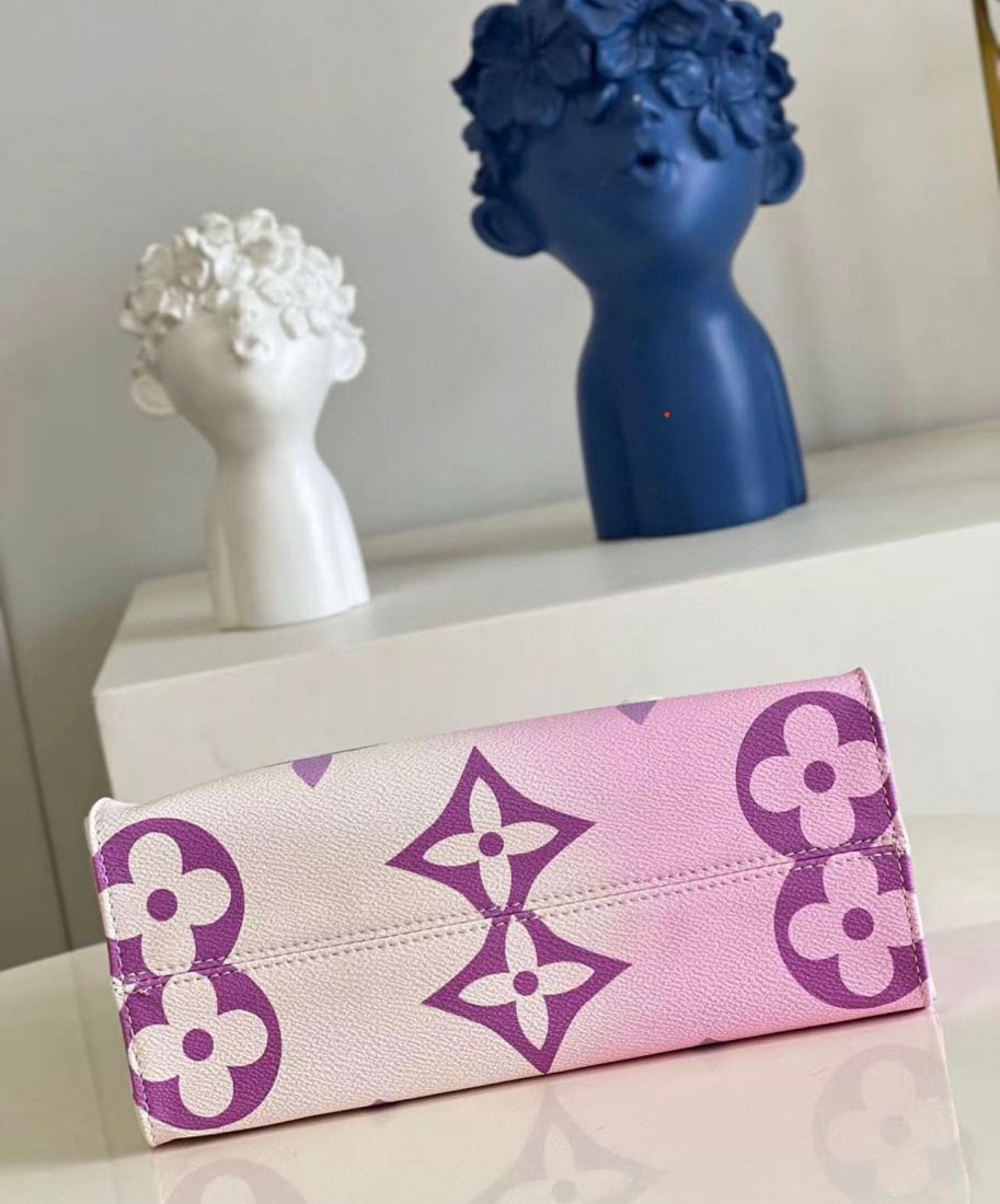 LV ONTHEGO PM 25*19*11.5см