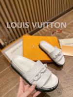 Шлепанцы Louis Vuitton