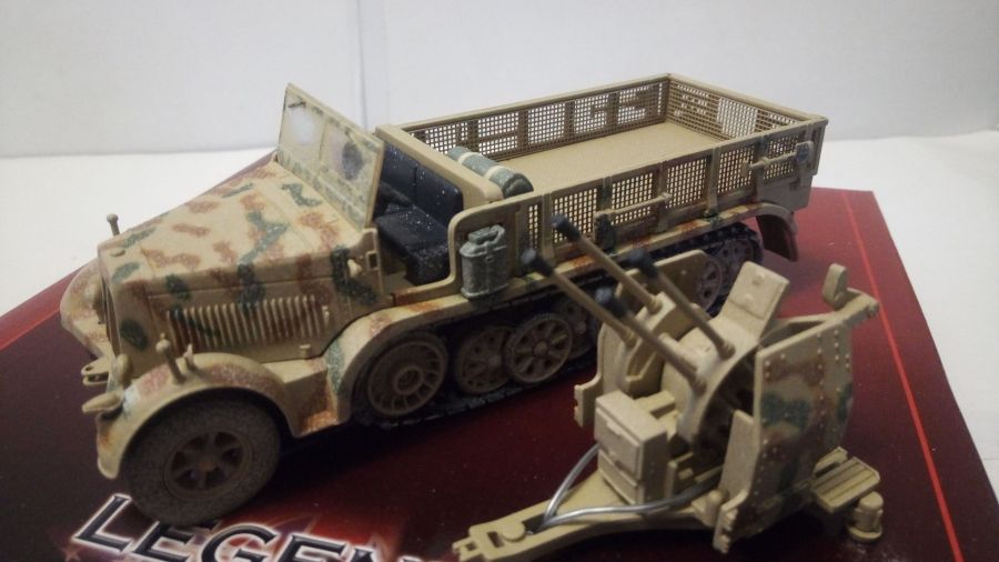 Sd Kfz 7 KRAUSS-MAFFEI + FLAK   в масштабе 1/50 (Corgi)