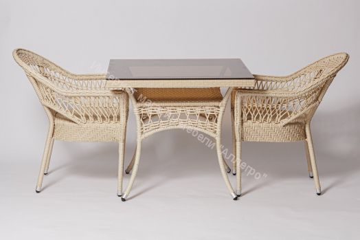 Стол FM-2001 квадратный со стеклом белый (молочный) , ротанг искусственный