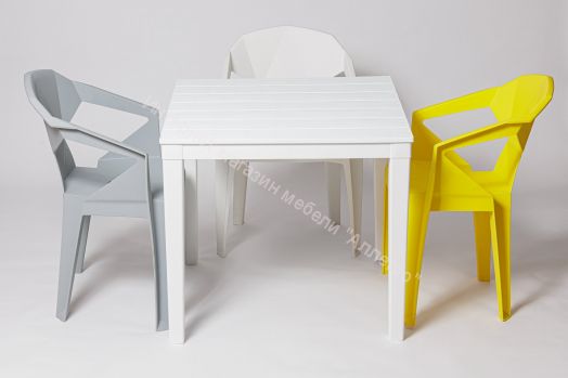 Стол Румба 800х800 мм пластик