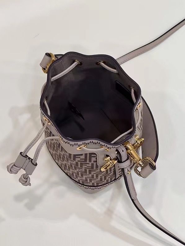 Fendi Mon Tresor Mini 12x10x18 cm