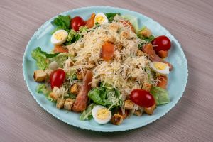 Цезарь с сёмгой 250г