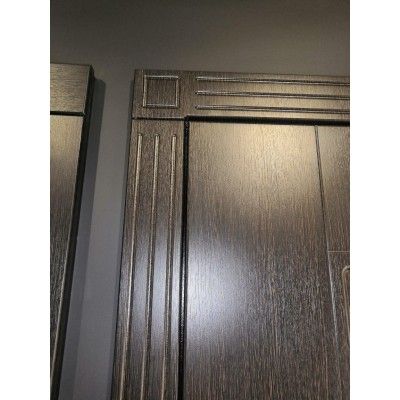 Входная дверь Лабиринт Мегаполис 01 Беленый дуб стекло черное