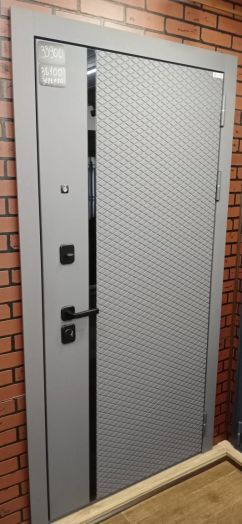 Дверь Входная АСД Манчестер с большим зеркалом