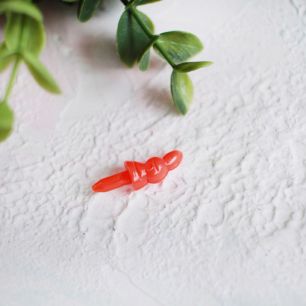 Кукольная миниатюра - Нос-морковка для снеговичка 1,45*0,8 см 5 шт.