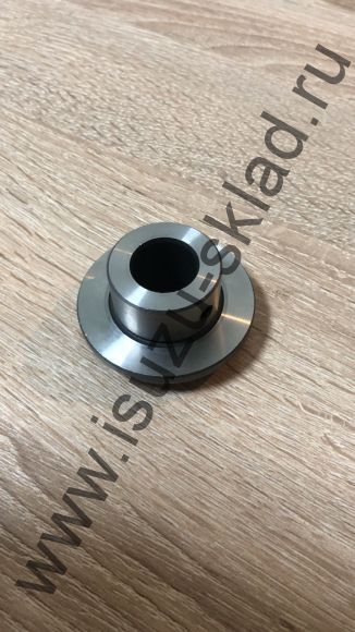Вал шестерни грм "a" (4hg1/4hk1/6hk1) npr/nqr/fvr (Isuzu)