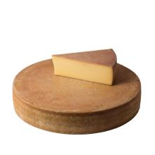 Сыр Деревенский Горный Margot Fromages 6 мес Сегмент ~ 3 кг (Швейцария)