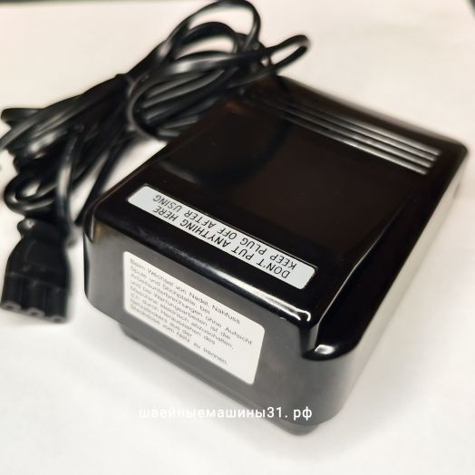 Педаль TJC - 211; 230v, 50Hz, 90W, 0.45A разъём Janome.    Нет в наличии