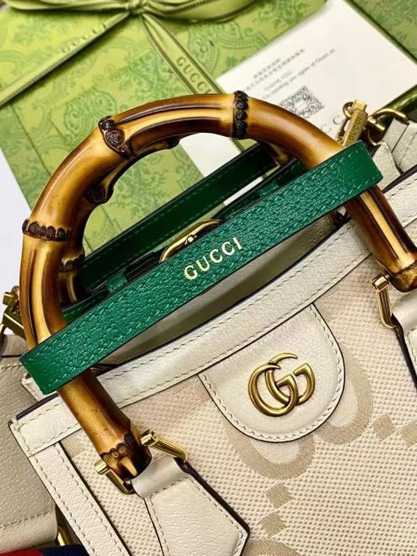 GUCCI BAMBOO DIANA 20x16x10 cm