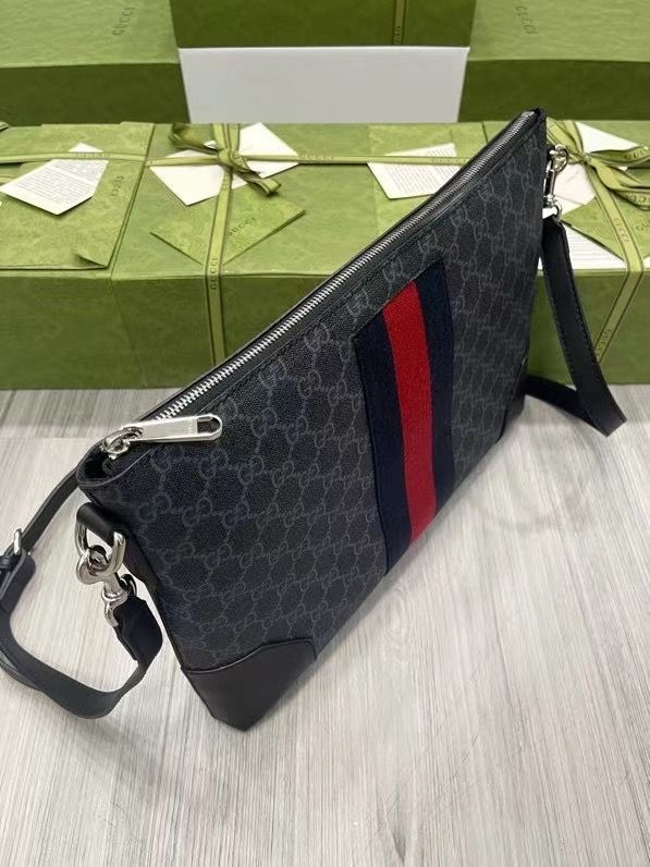 GUCCI 35x25x4,5 cm