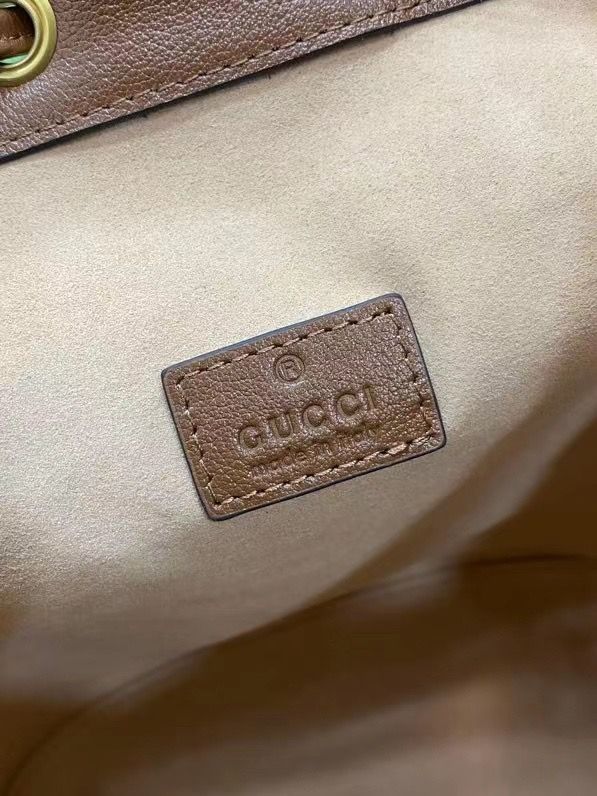 GUCCI DIANA BUCKET 30,5x19x6 cm