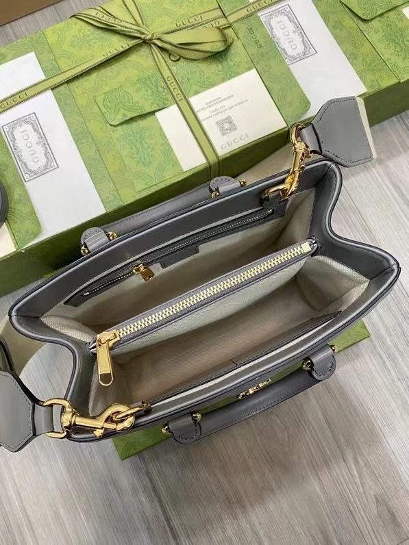 GUCCI MATELASS 28x22x10 cm