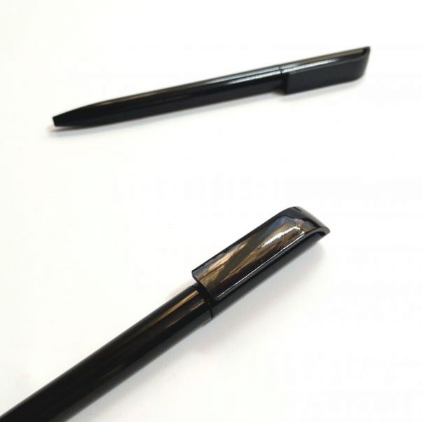 Шариковая ручка Каролина черная