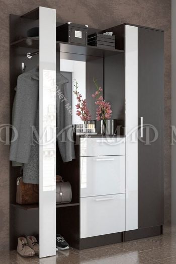 Шкаф платяной Мартина Белый глянец/Венге