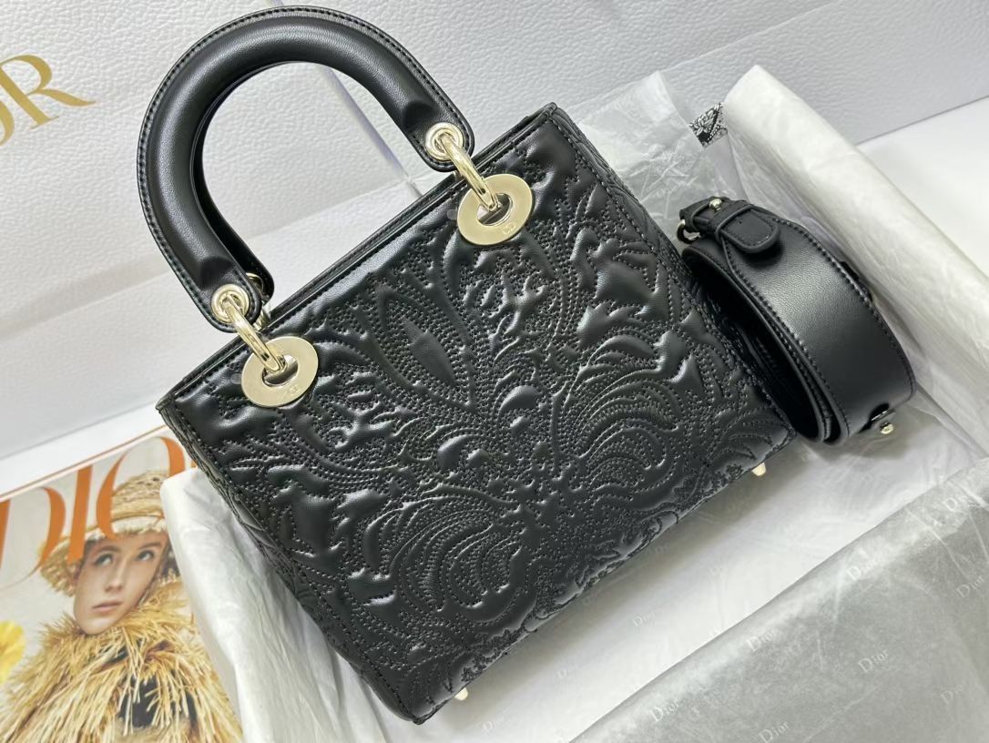 Lady Dior Ornamental 20 cm